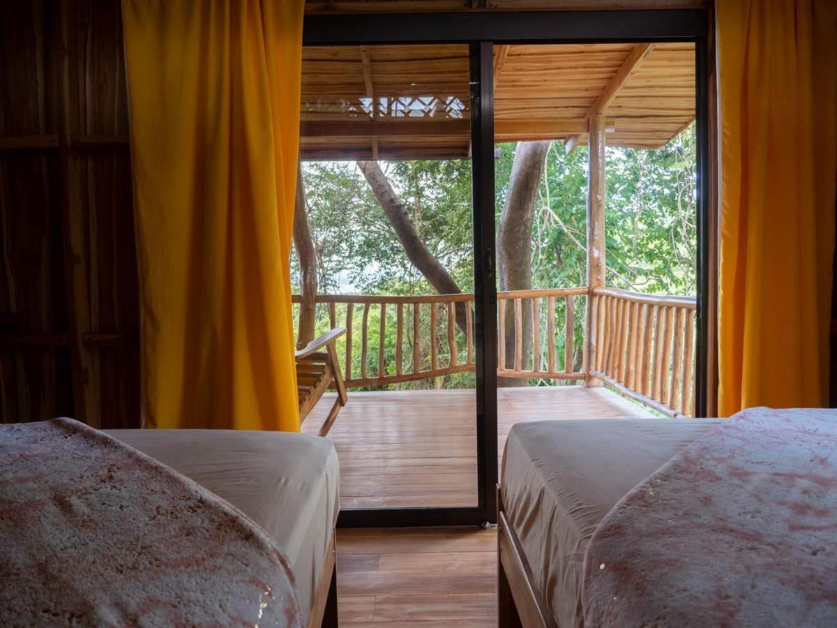 Finca Colibri Ecolodges En Pleine Nature Ferry Playa Najanjo Costa Rica Cabo Blanco Kültér fotó