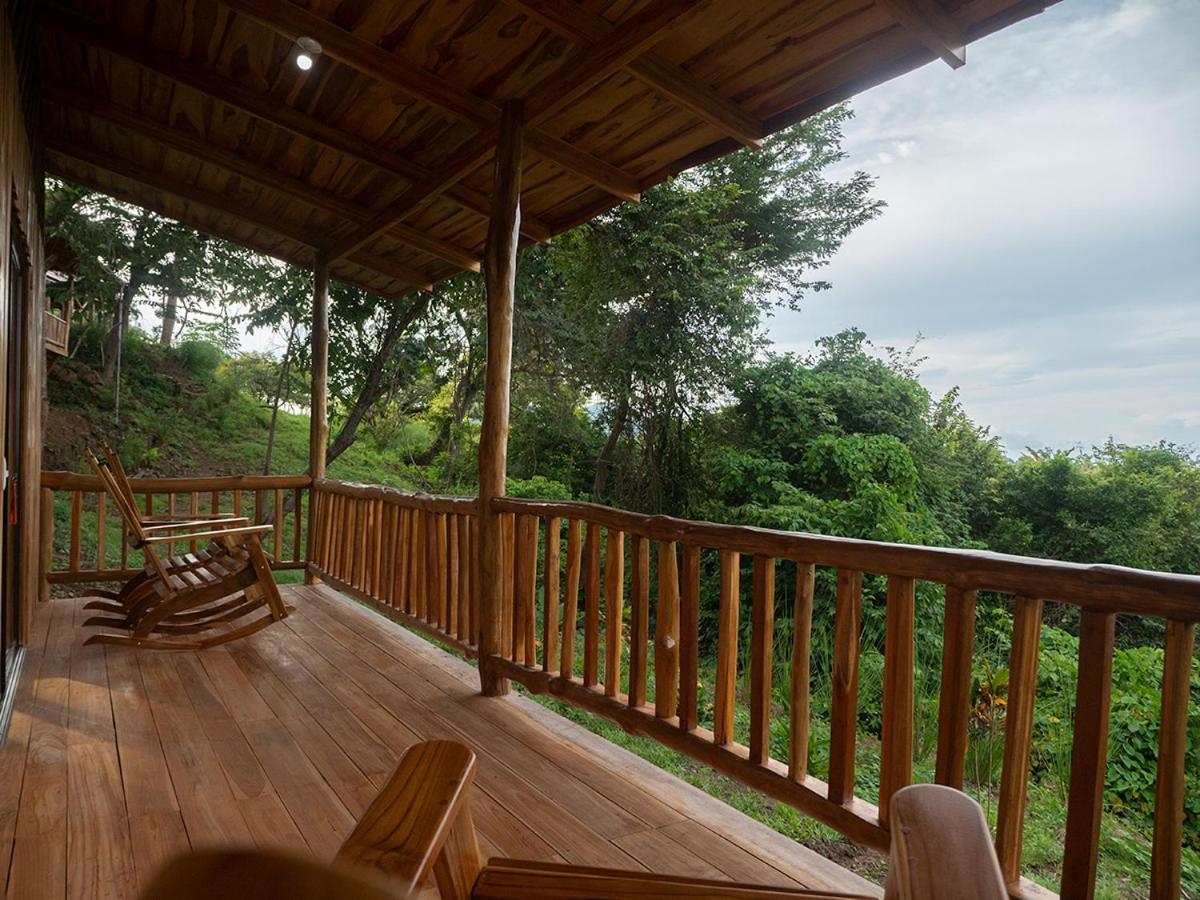 Finca Colibri Ecolodges En Pleine Nature Ferry Playa Najanjo Costa Rica Cabo Blanco Kültér fotó